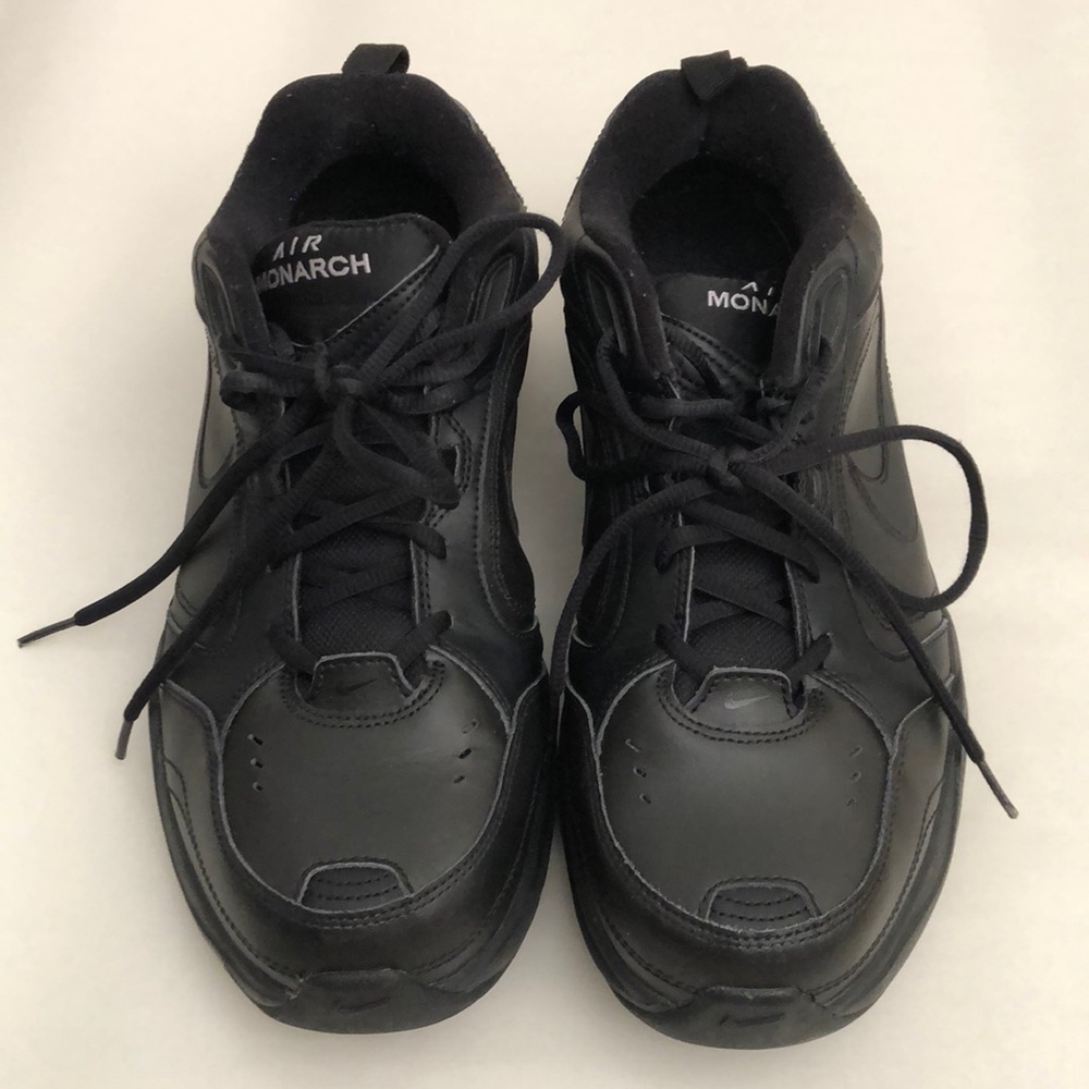 Nike Air Monarch - Mens Size 11 - Triple Black Walking Comfort Shoes